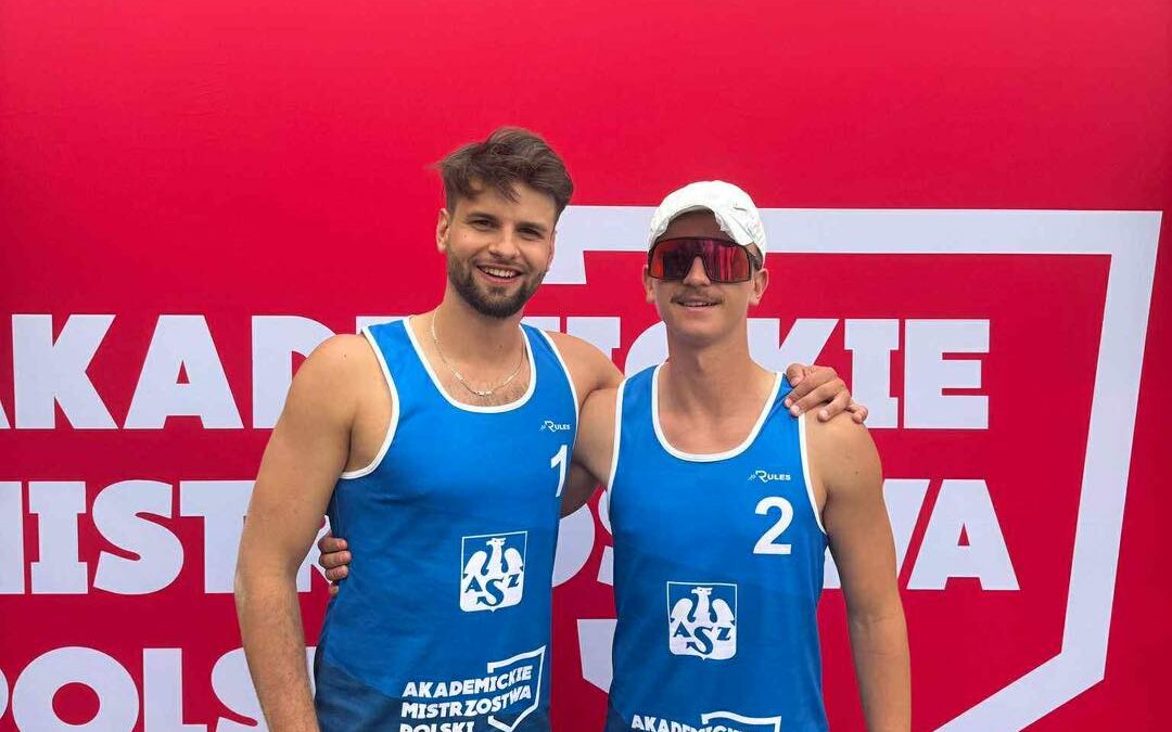 Półfinał Akademickich Mistrzostw Polski w Siatkówce Plażowej